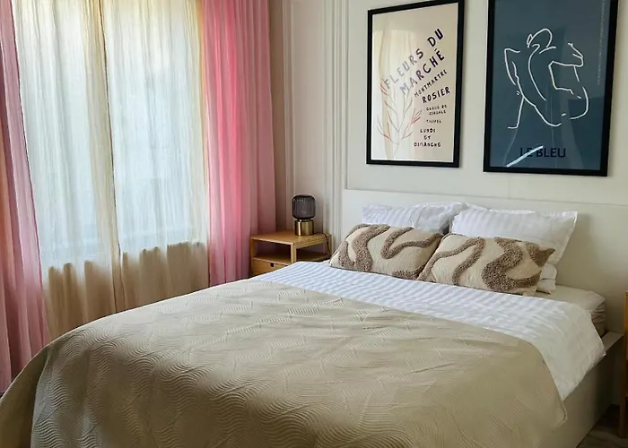 Apartamento Quiet Courtyard Garden Ålborg